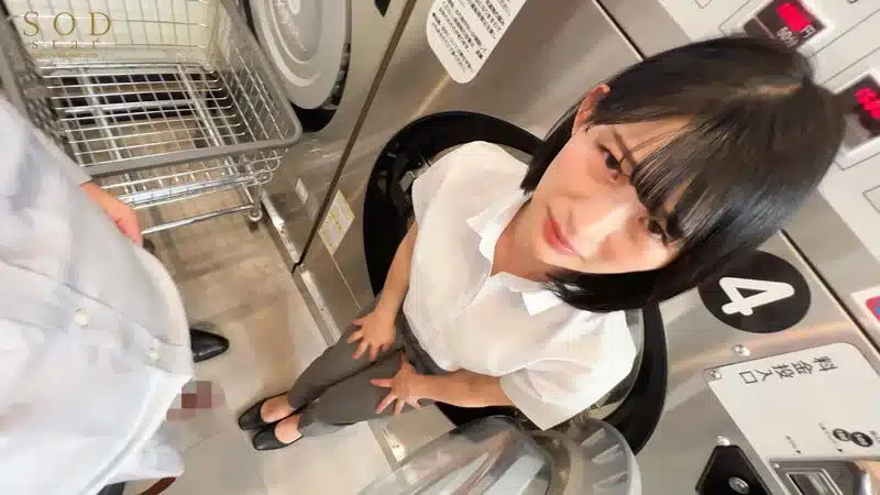 หนังเอวี เย็ดสาวออฟฟิตในร้านสะดวกซักจนตกเป็นทาสSEX STARS-972 3