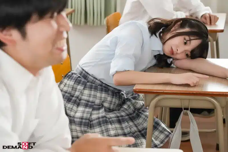 AVน่ารัก พาเพื่อนสาวไปเย็ดสดที่บ้านหลังเลิกเรียน SDAB-294 2