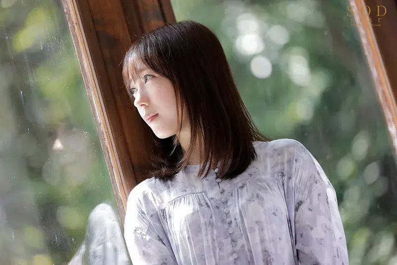 เอวีญี่ปุ่น จูบปากแลกลิ้นนางเอกสาวสวยลงแขกครั้งแรก STARS-987 1