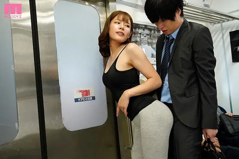 pornxxx อ่อยหนุ่มบนรถไฟจนพากับเย็ดที่ห้อง MIAB-125 1