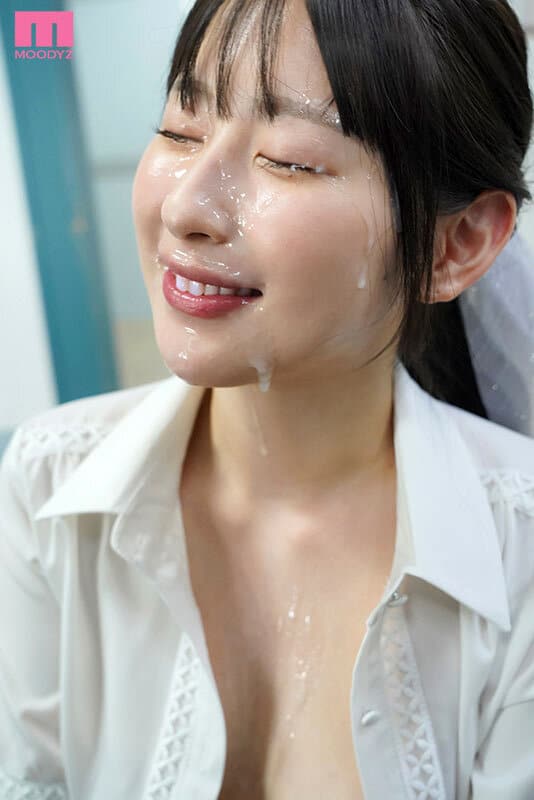 avญี่ปุ่นออนไลน์ สาวแว่นจอมเงี่ยนเอาให้เสียวเกี่ยวให้แตก MIDV-915 3