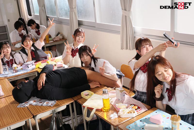 All Star-นักเรียนถูกเย็ดโดยมนุษย์ล่องหนแตกในทุกวัน SDDE-758 5