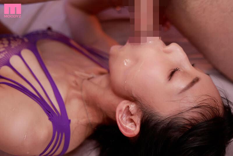 เอวีออนไลน์ เมียข้างห้องฉีกถุงน่องโชว์หี MIKR-083 Kaho Shirahama 4