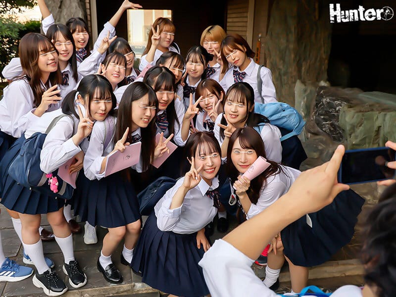 เอวี นักเรียน ทริปโรงเรียนสวิงกิ้งเพื่อนสาว 21 คน HUNTC-544 All Star 1
