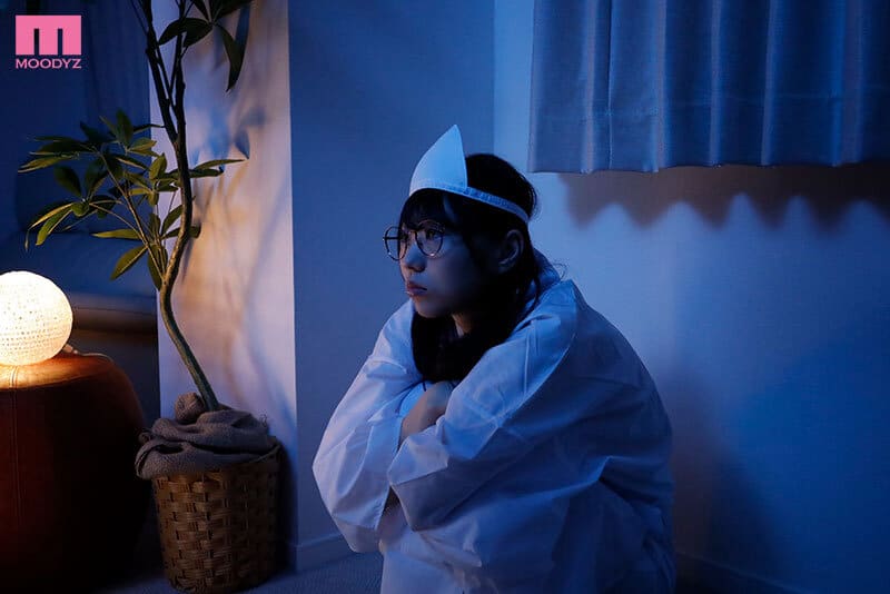 Porn Japan จับผีสาวมากระแทกทำเมีย MIDA-614 Mitsuki Momota 1