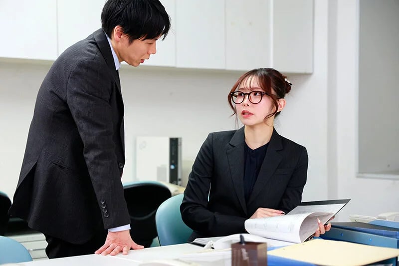 JAV HD บอสสาวเงียบขรึมเงี่ยนอมควย DVMM-414 Ren Hibiki 1